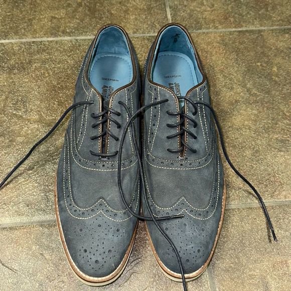 NWOT- Johnston & Murphy Wingtip Oxford Shoes